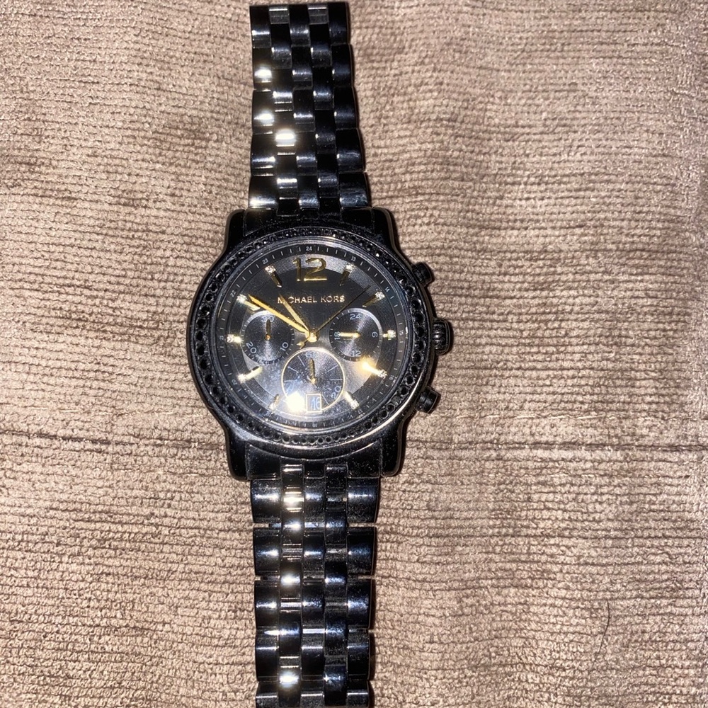 Michael kors black watch